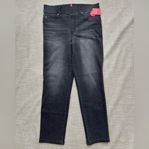 SPANX Charcoal Gray Pull on Jeans Straight Leg NWT size Medium